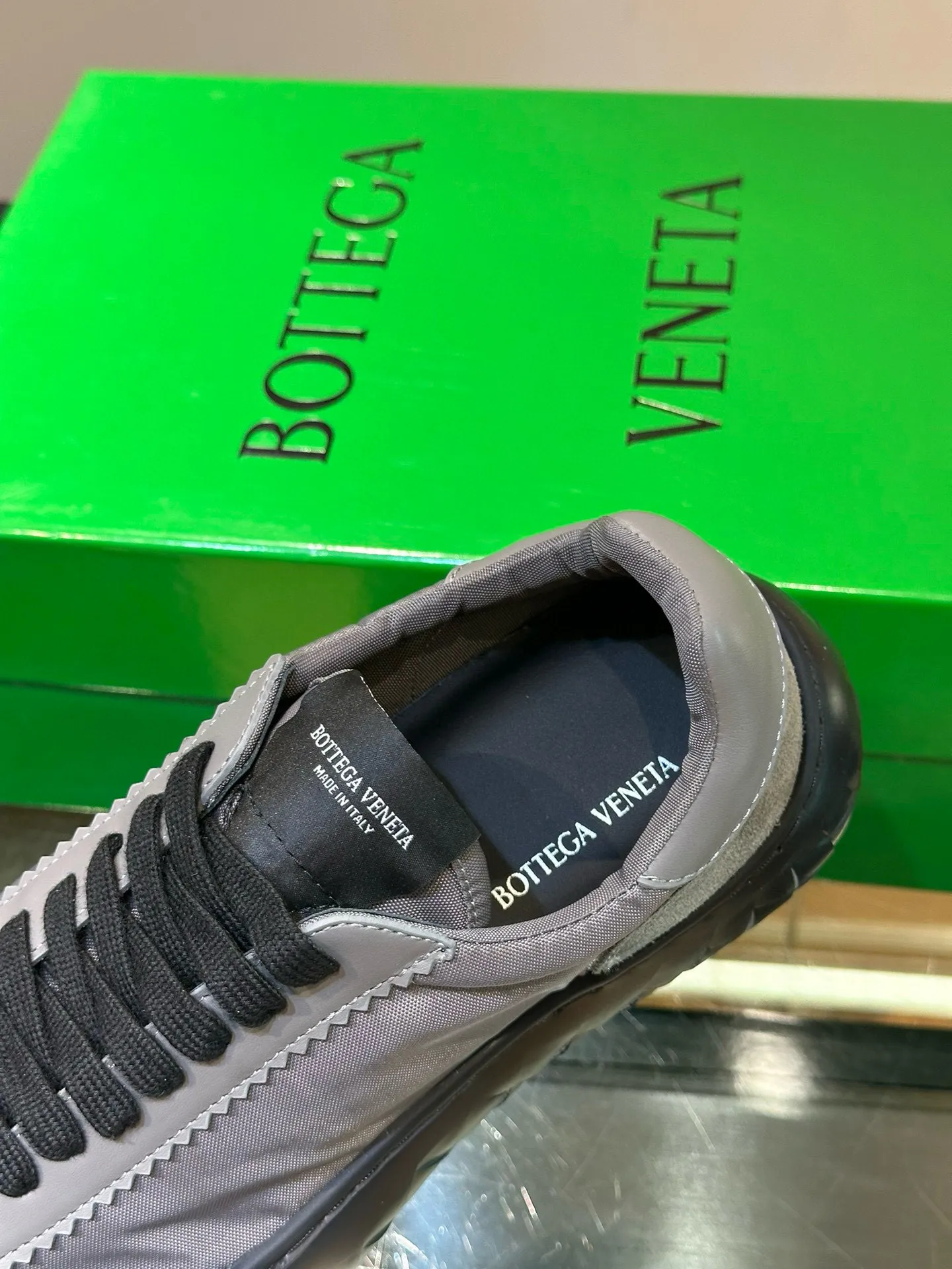 Factory price: 438💰BV/Bottega Veneta🆕New men's moral training sneakers, made of Sneaker technology nylon and suede, inspired by retro basketball shoes, a new interpretation of classic sneakers, a light, comfortable and breathable summer must-have item, the soles are made of classic woven texture, super recognizable, nylon suede stitching, full of texture! Size: 38-44, (45 customized)